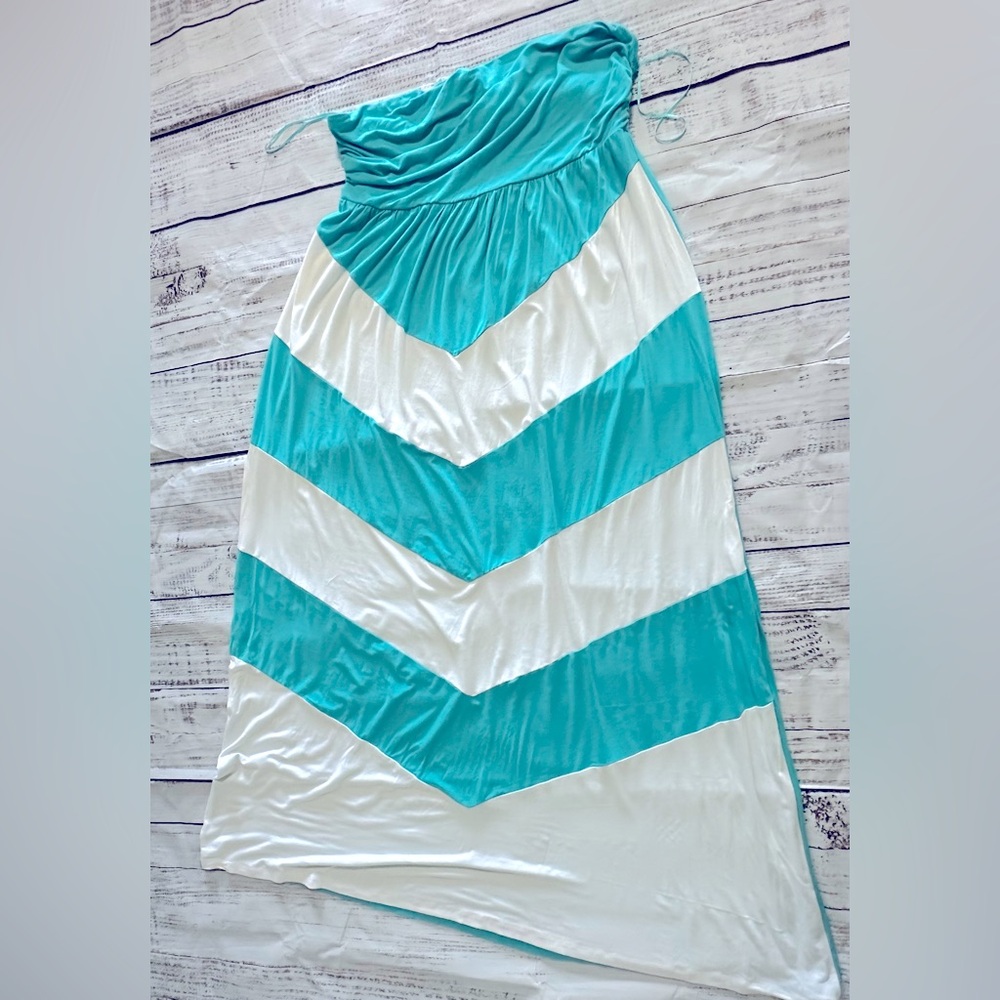 Summer strapless maxi dress